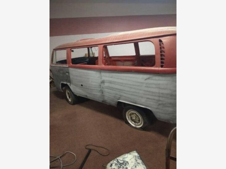 Thumbnail Photo undefined for 1969 Volkswagen Vans